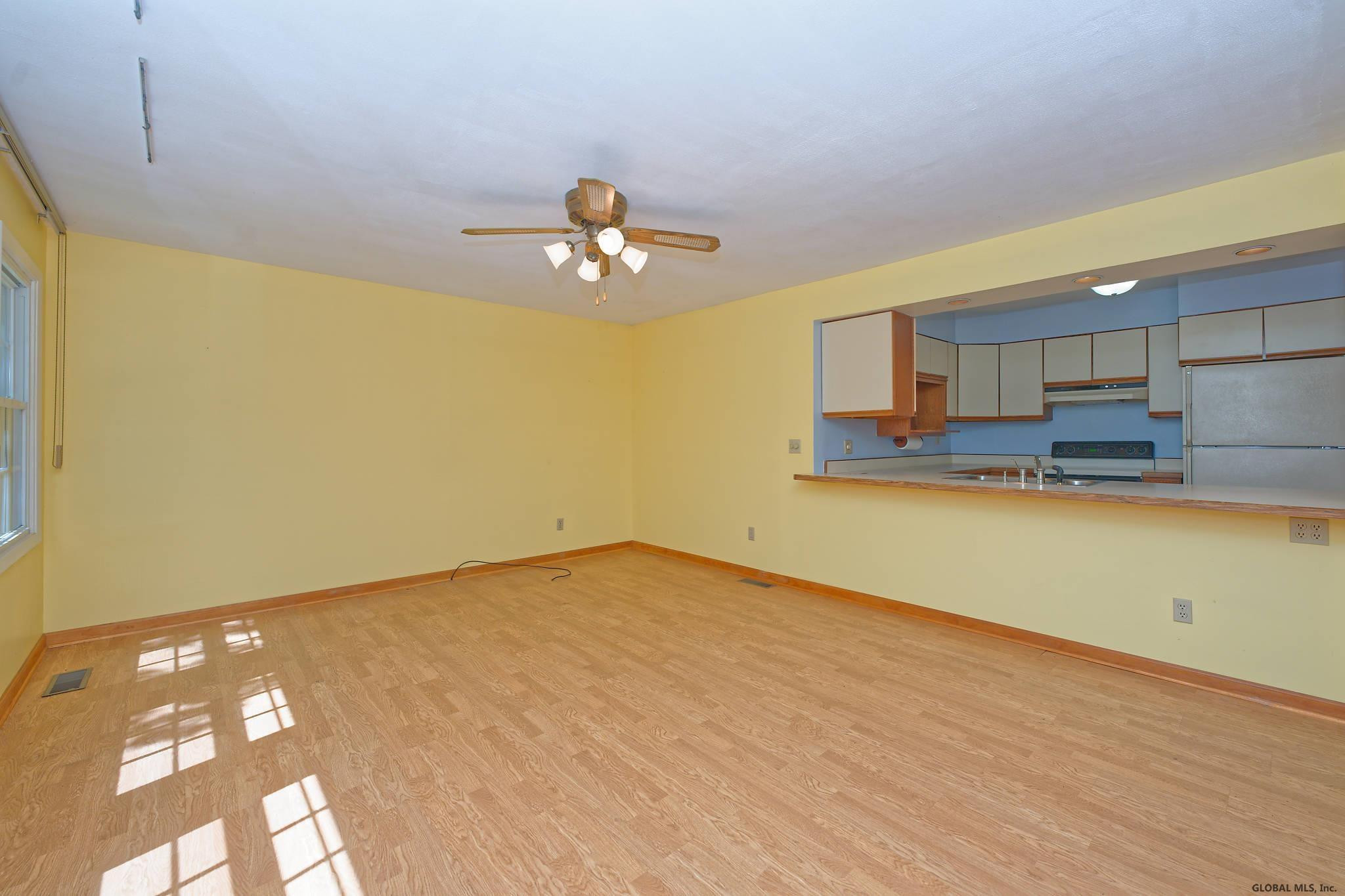 5 Dahlem Boulevard Colonie, NY 12309 - Photo 16 of 44 Photo 16