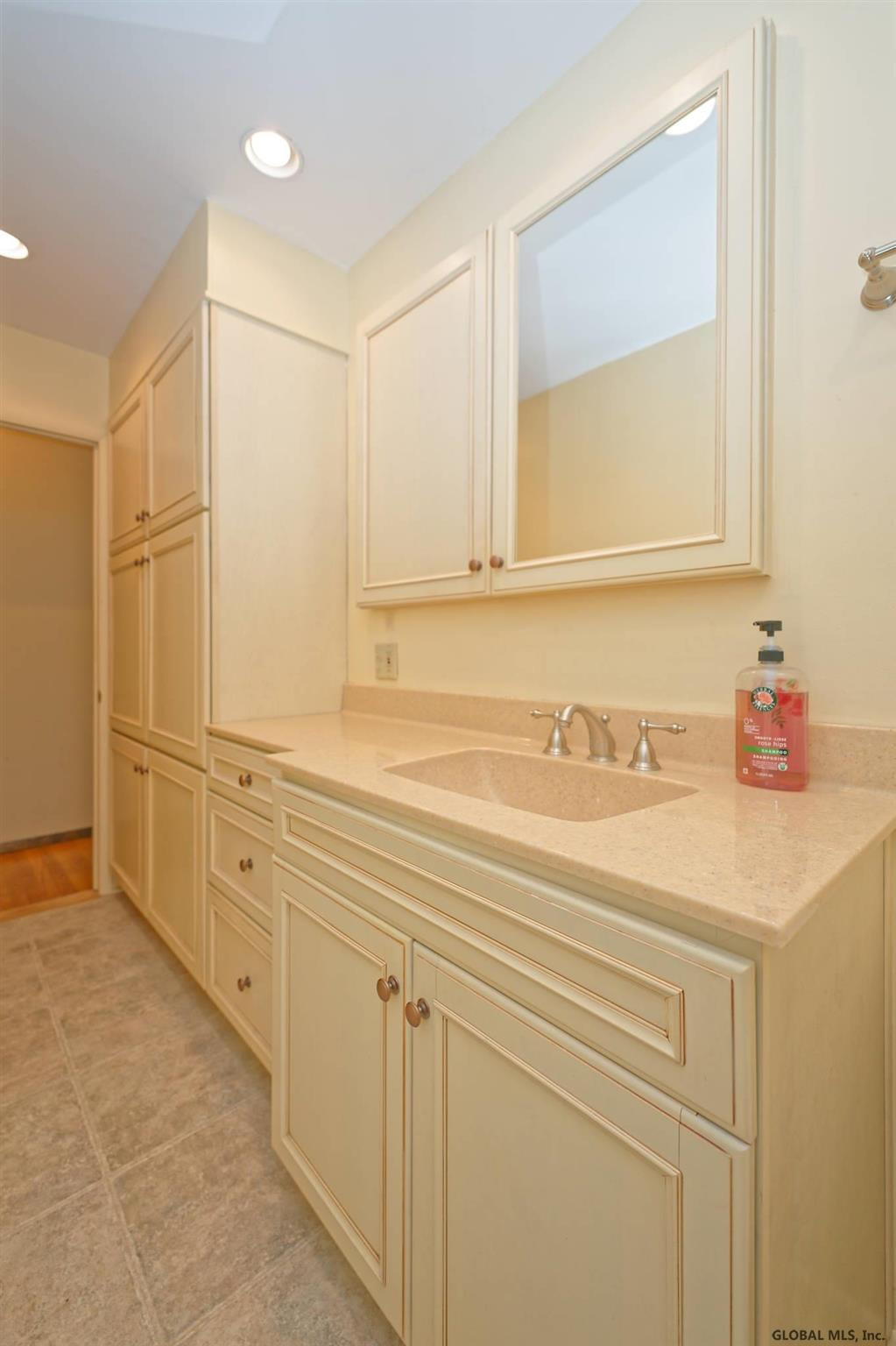 5 Dahlem Boulevard Colonie, NY 12309 - Photo 31 of 44 Photo 31