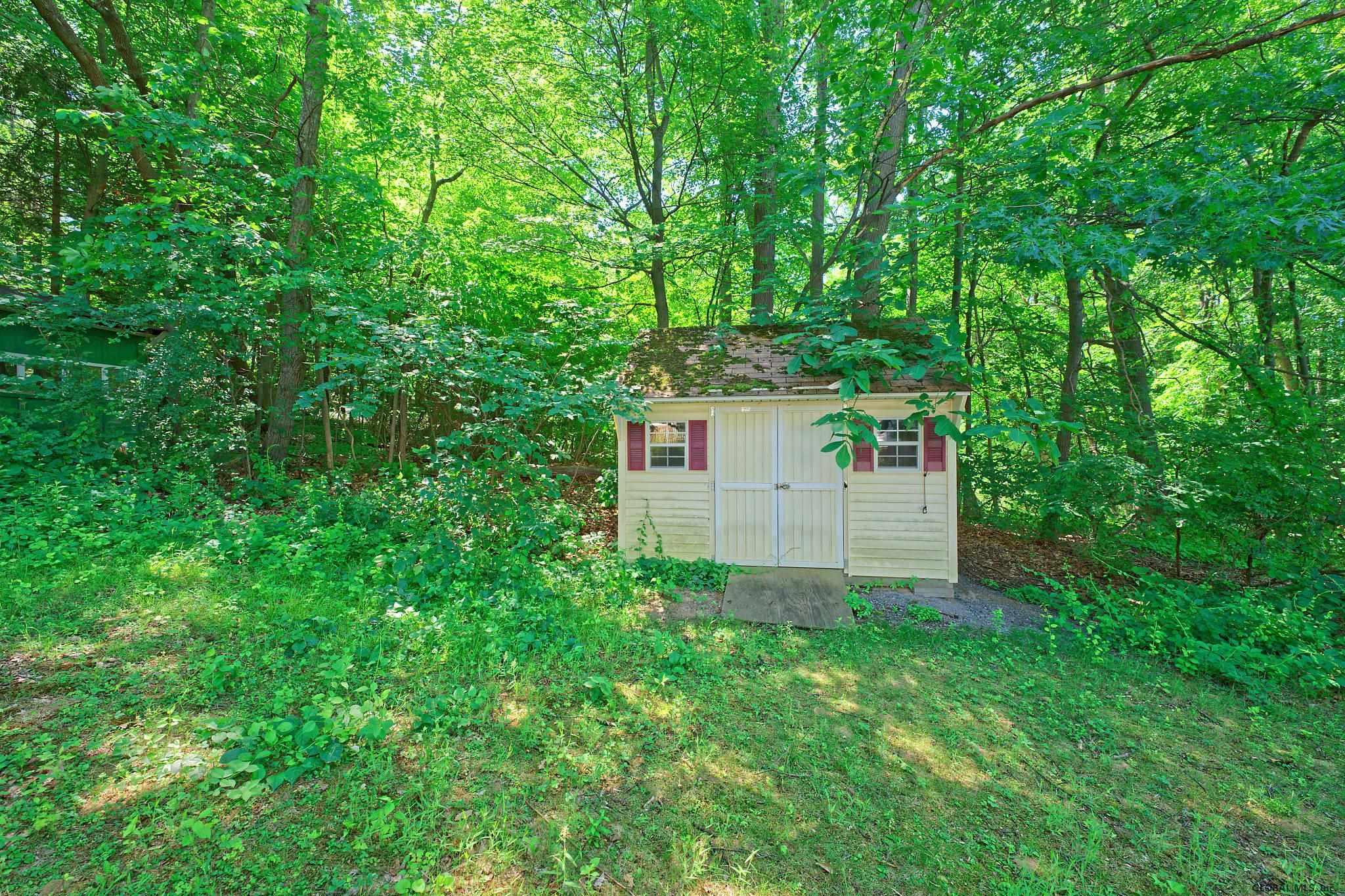 5 Dahlem Boulevard Colonie, NY 12309 - Photo 36 of 44 Photo 36