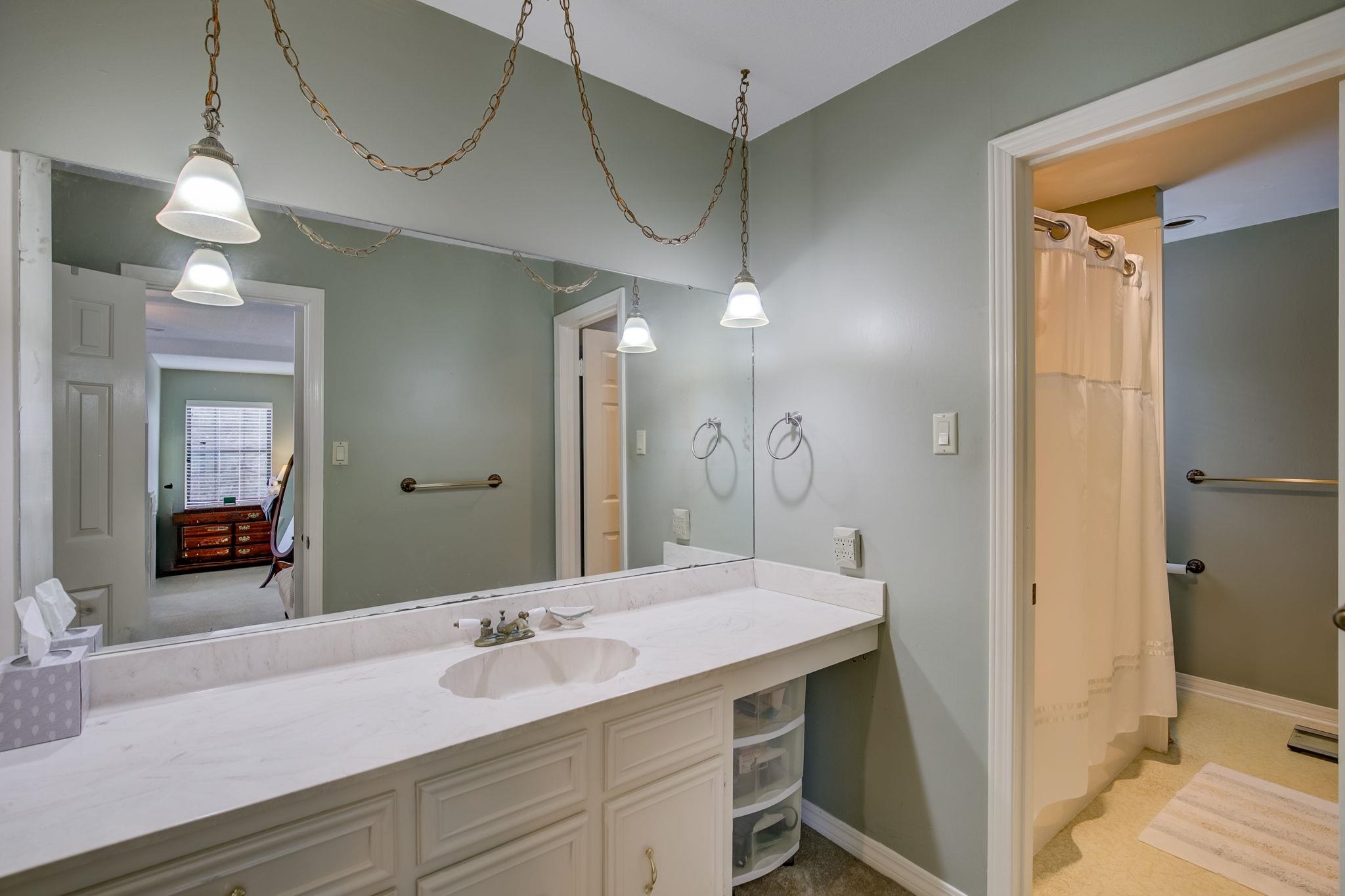 8 Soldiers Route Daphne, AL 36527 - Photo 23 of 42 Bathroom