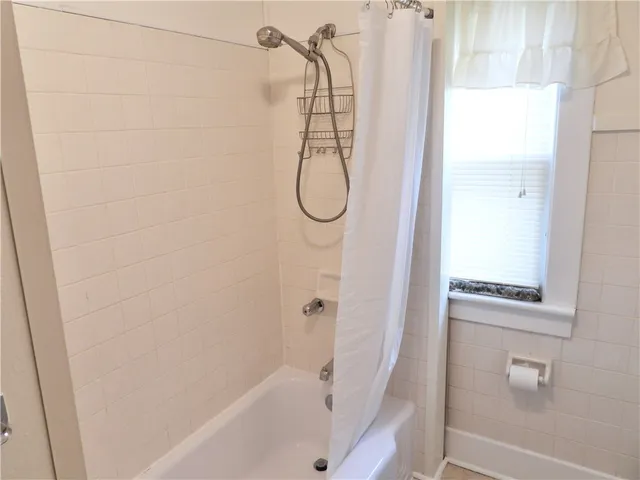 $1,000 | 119 River Street, Unit 4, Oneonta, NY 13820