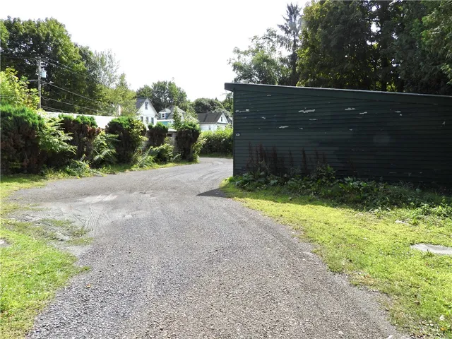 $1,000 | 119 River Street, Unit 4, Oneonta, NY 13820