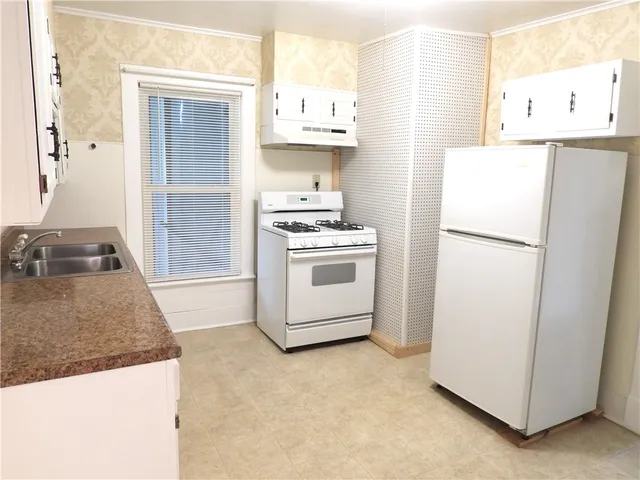 $1,000 | 119 River Street, Unit 4, Oneonta, NY 13820