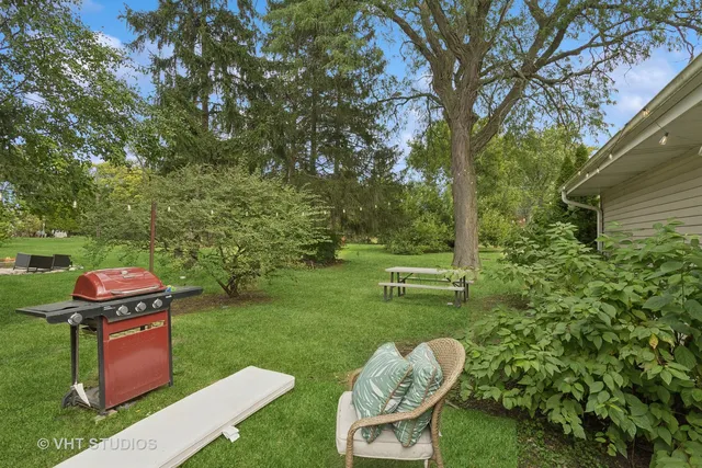 $410,000 | 1750 West Thomas Street, Arlington Heights, IL 60004