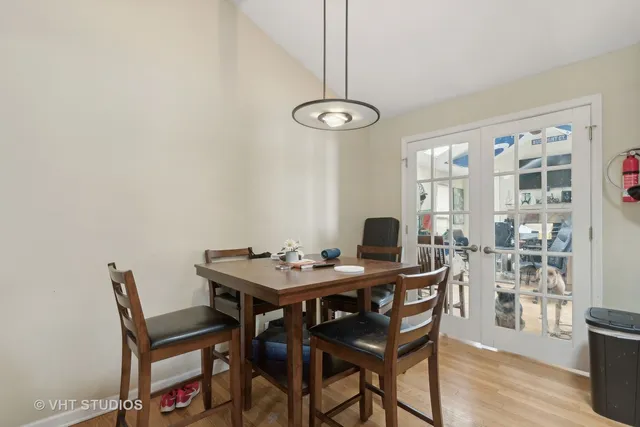 $410,000 | 1750 West Thomas Street, Arlington Heights, IL 60004