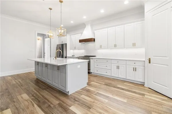 $3,300 | 1618 Charlton Drive, New Orleans, LA 70122