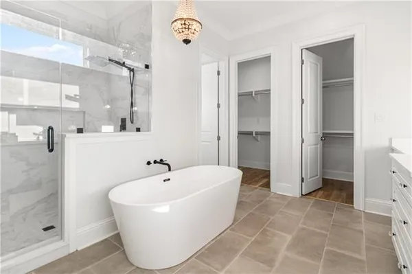 $3,300 | 1618 Charlton Drive, New Orleans, LA 70122