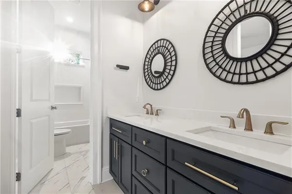 $3,300 | 1618 Charlton Drive, New Orleans, LA 70122