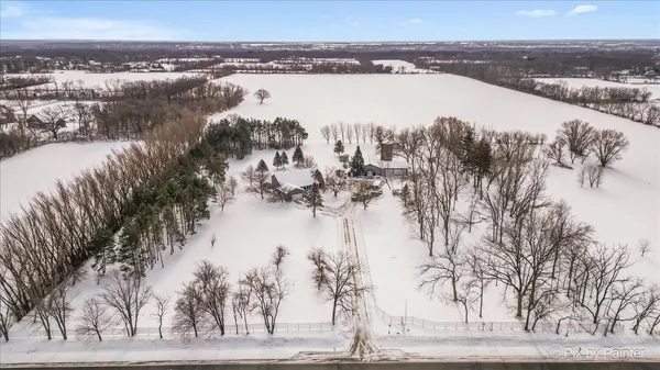 $985,000 | 2919 Highway 173, Richmond, IL 60071