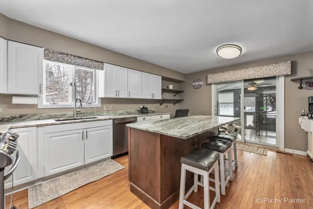 $995,000 | 2919 Highway 173, Richmond, IL 60071