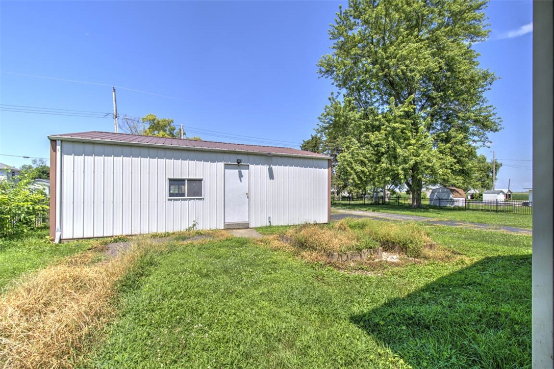 309 North Walnut Street Assumption, IL 62510 - Photo 33 of 35