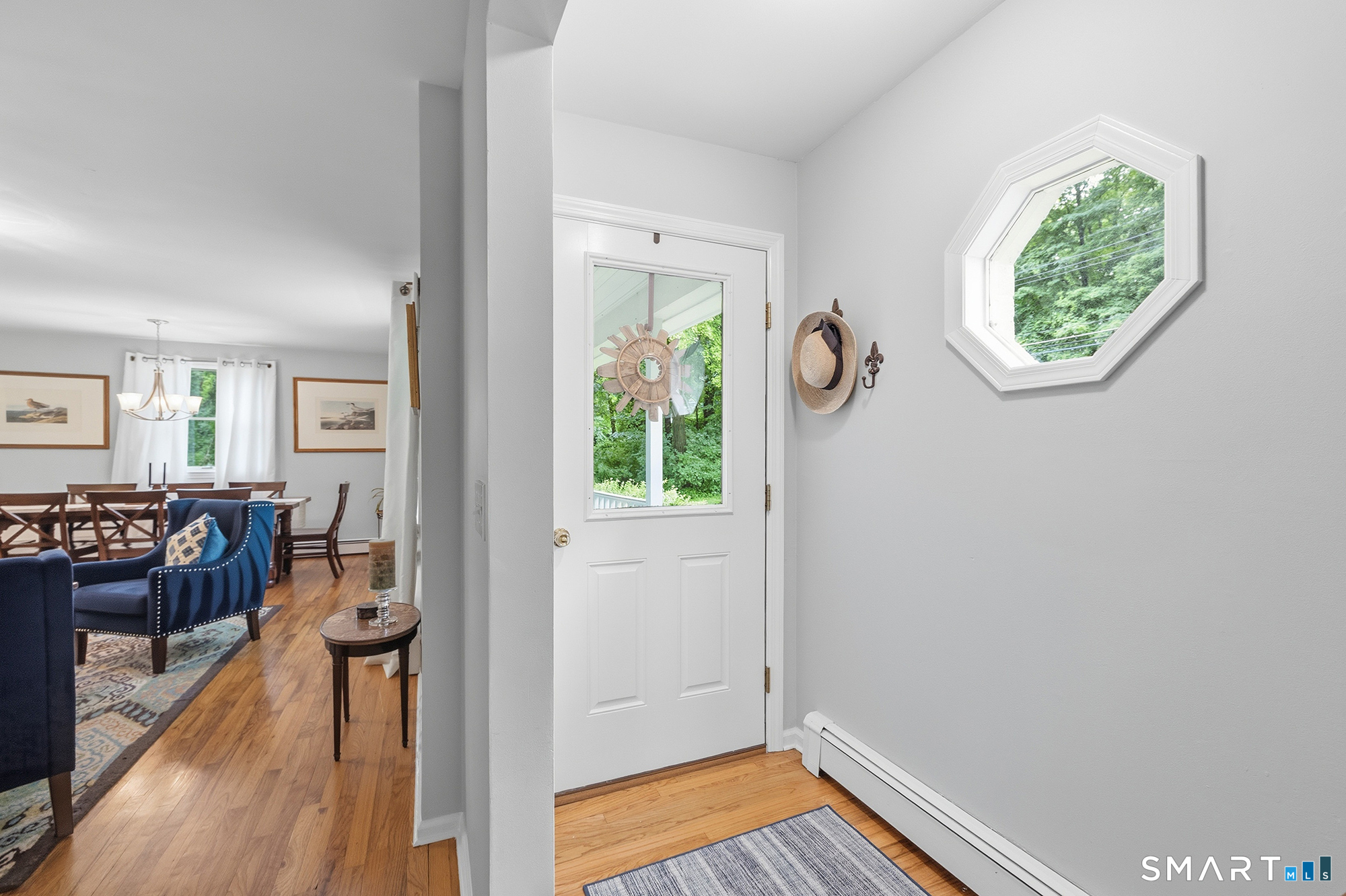 40 Ivy Hill Road Ridgefield, CT 06877 - Photo 7 of 38 Front entry