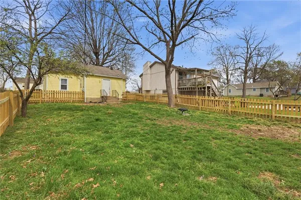 $165,000 | 416 2nd Street, Belton, MO 64012