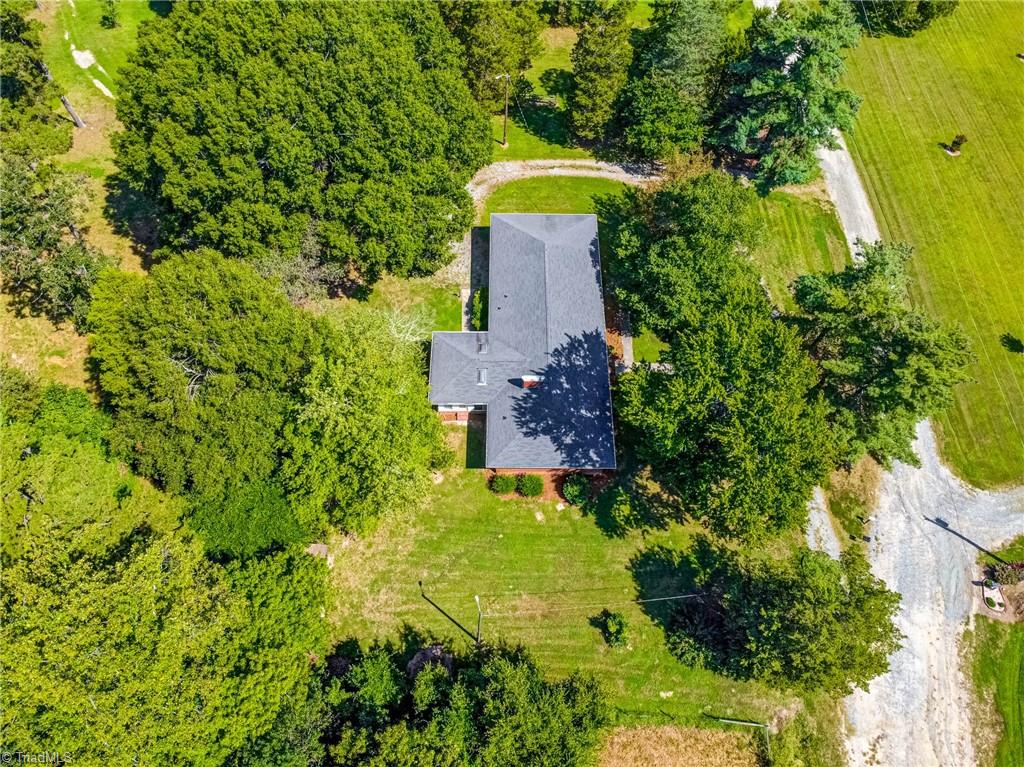 5228 Weatherly Road Greensboro, NC 27406 - Photo 44 of 47 Gallery Image 44
