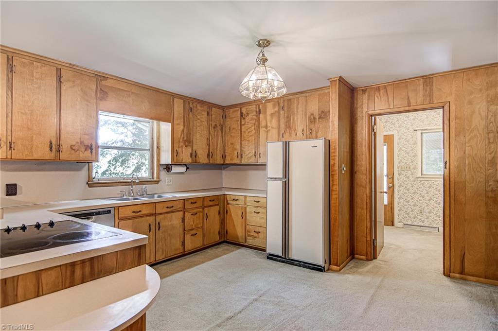 5228 Weatherly Road Greensboro, NC 27406 - Photo 10 of 47 Gallery Image 10