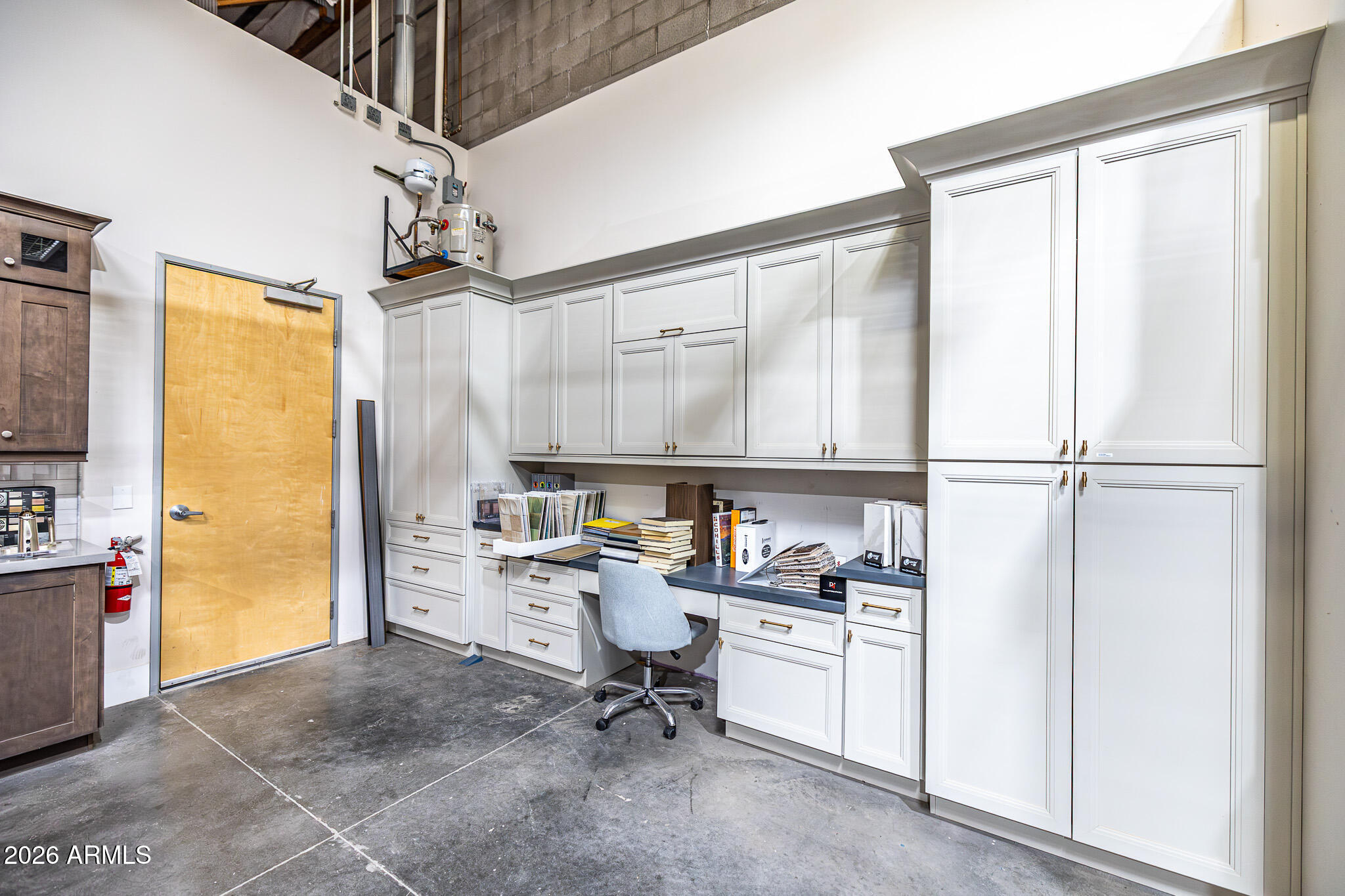 11459 East Adamsville Road Florence, AZ 85132 - Photo 63 of 63 a view of workspace with wooden floor and windows