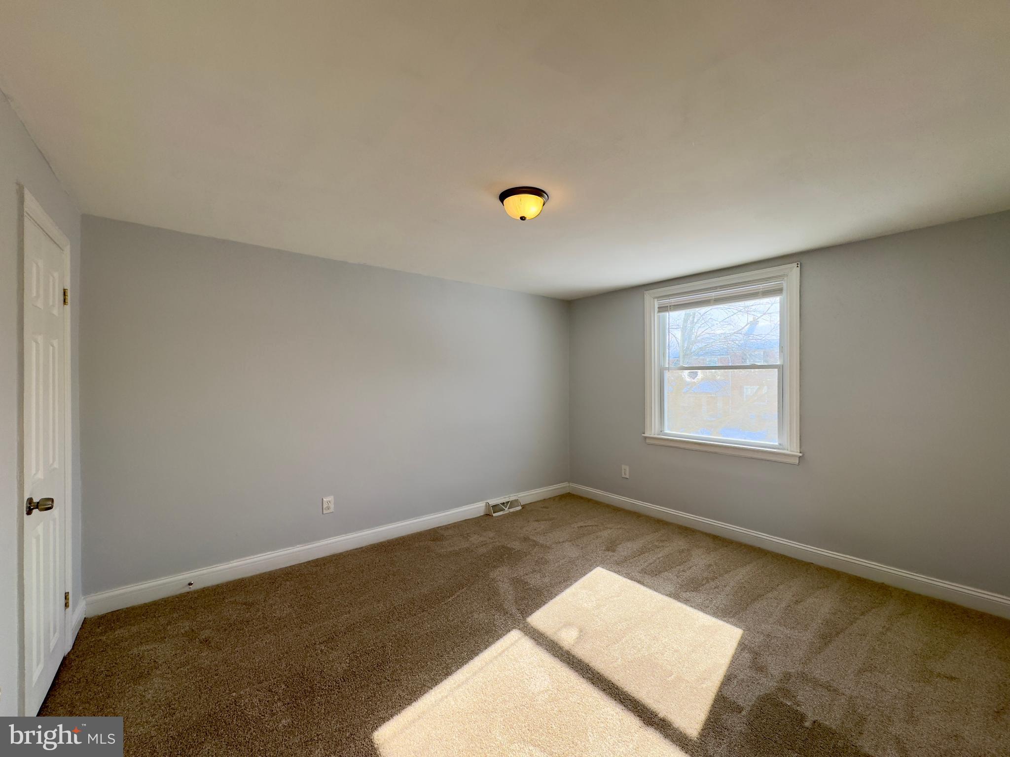 902 Andover Road Baltimore, MD 21218 - Photo 11 of 22