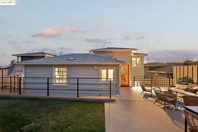 $1,375,000 | 19 Highland Boulevard, Kensington, CA 94707