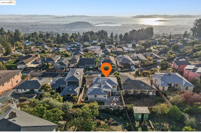 $1,375,000 | 19 Highland Boulevard, Kensington, CA 94707