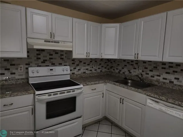 $1,600 | 7001 Environ Boulevard, Unit 604, Lauderhill, FL 33319