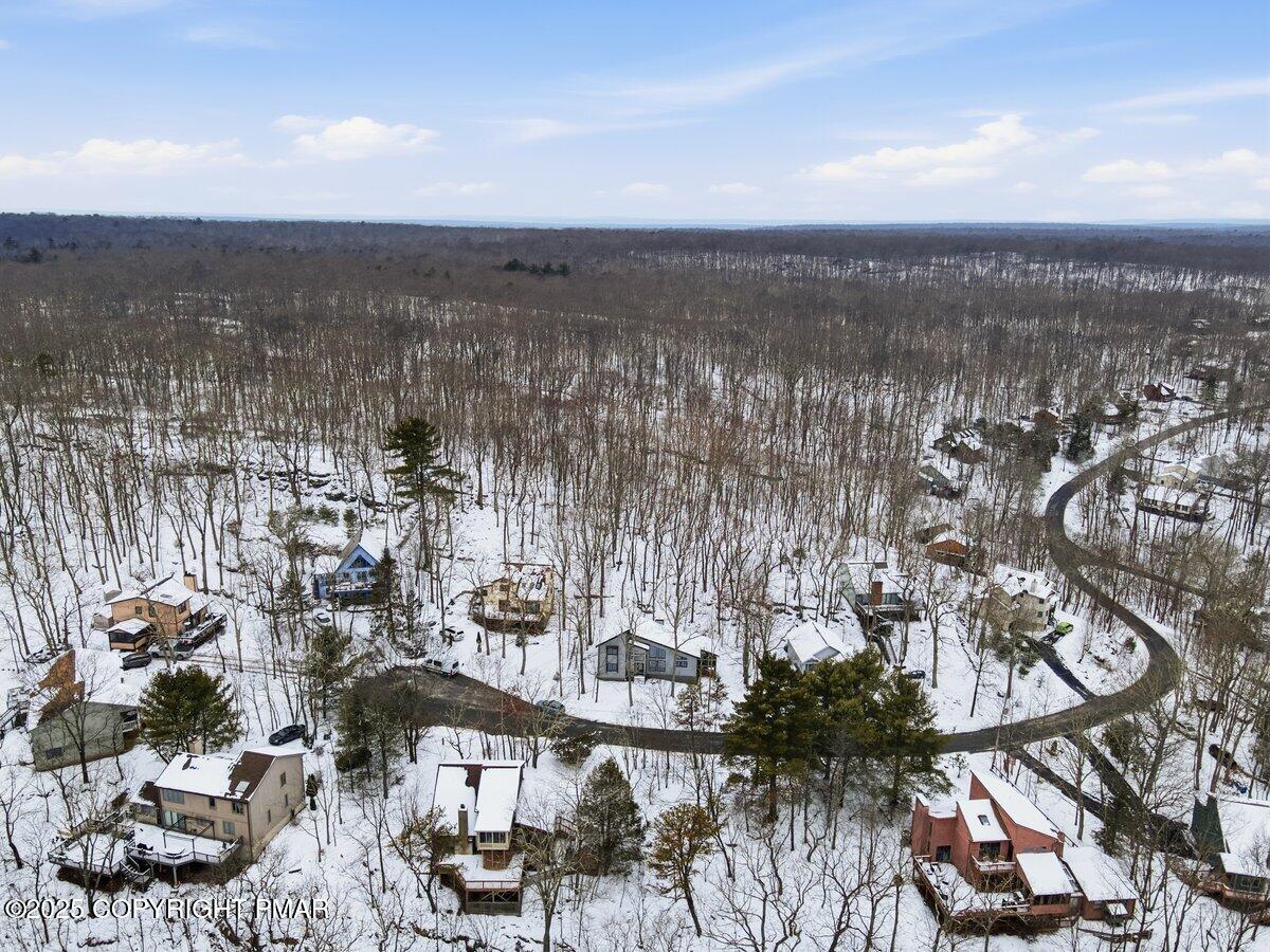 2260 Apley Court Bushkill, PA 18324 - Photo 33 of 44 a view of a city with tall buildings