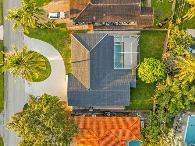 an aerial view of multiple house