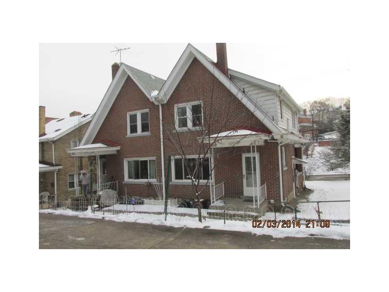 246 Beverly Road Mt. Lebanon, PA 15216 - Photo 2 of 7 Exterior Back.
