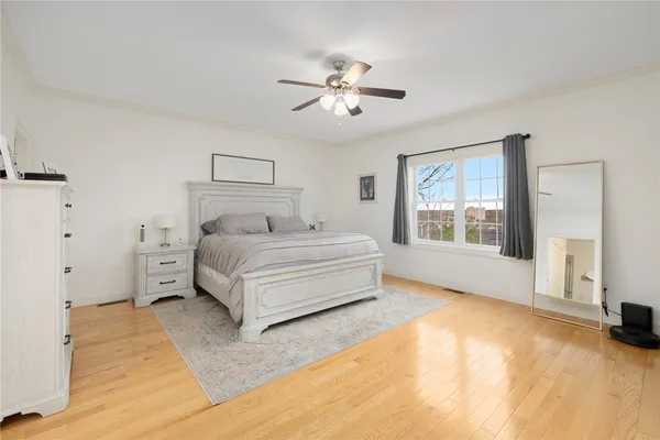 $689,900 | 3 Garden Vista Drive, Unit 3, Cranston, RI 02920