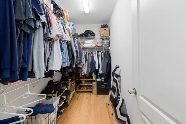 $689,900 | 3 Garden Vista Drive, Unit 3, Cranston, RI 02920