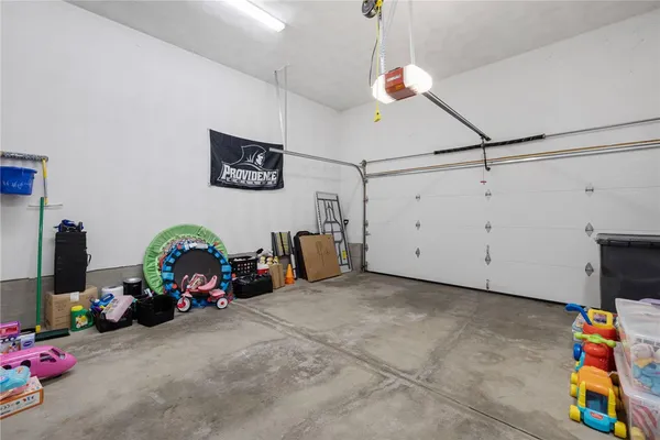 $689,900 | 3 Garden Vista Drive, Unit 3, Cranston, RI 02920