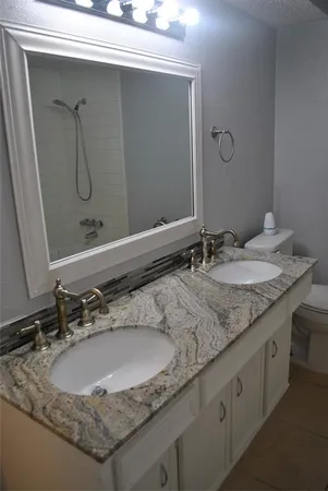 $2,395 | 1902 Aspen Drive, Lewisville, TX 75077