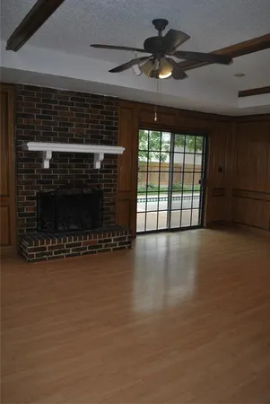 $2,395 | 1902 Aspen Drive, Lewisville, TX 75077