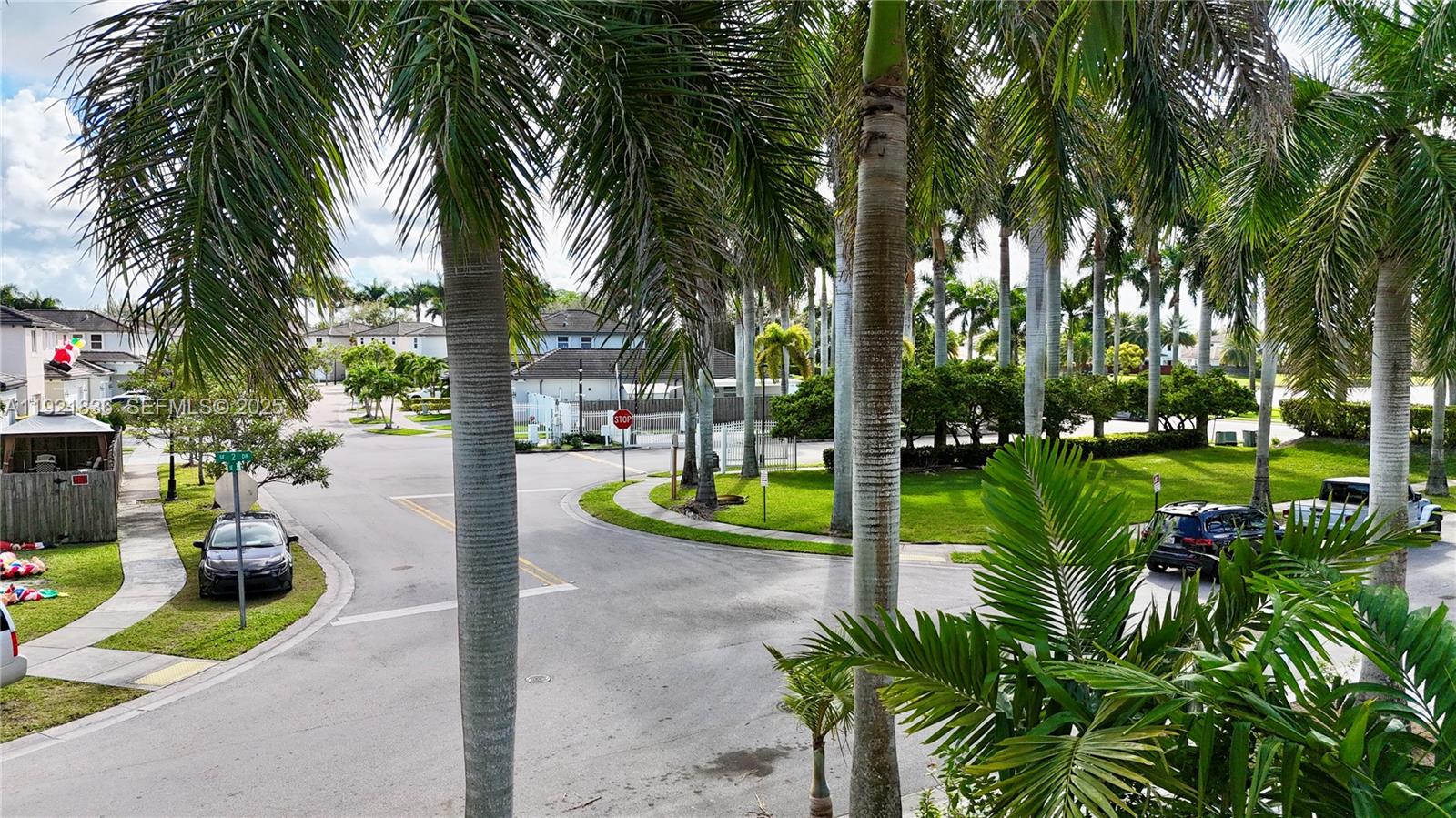 3121 Southeast 2nd Drive Homestead, FL 33033 - Photo 34 of 43 a view of a swimming pool with a garden and plants
