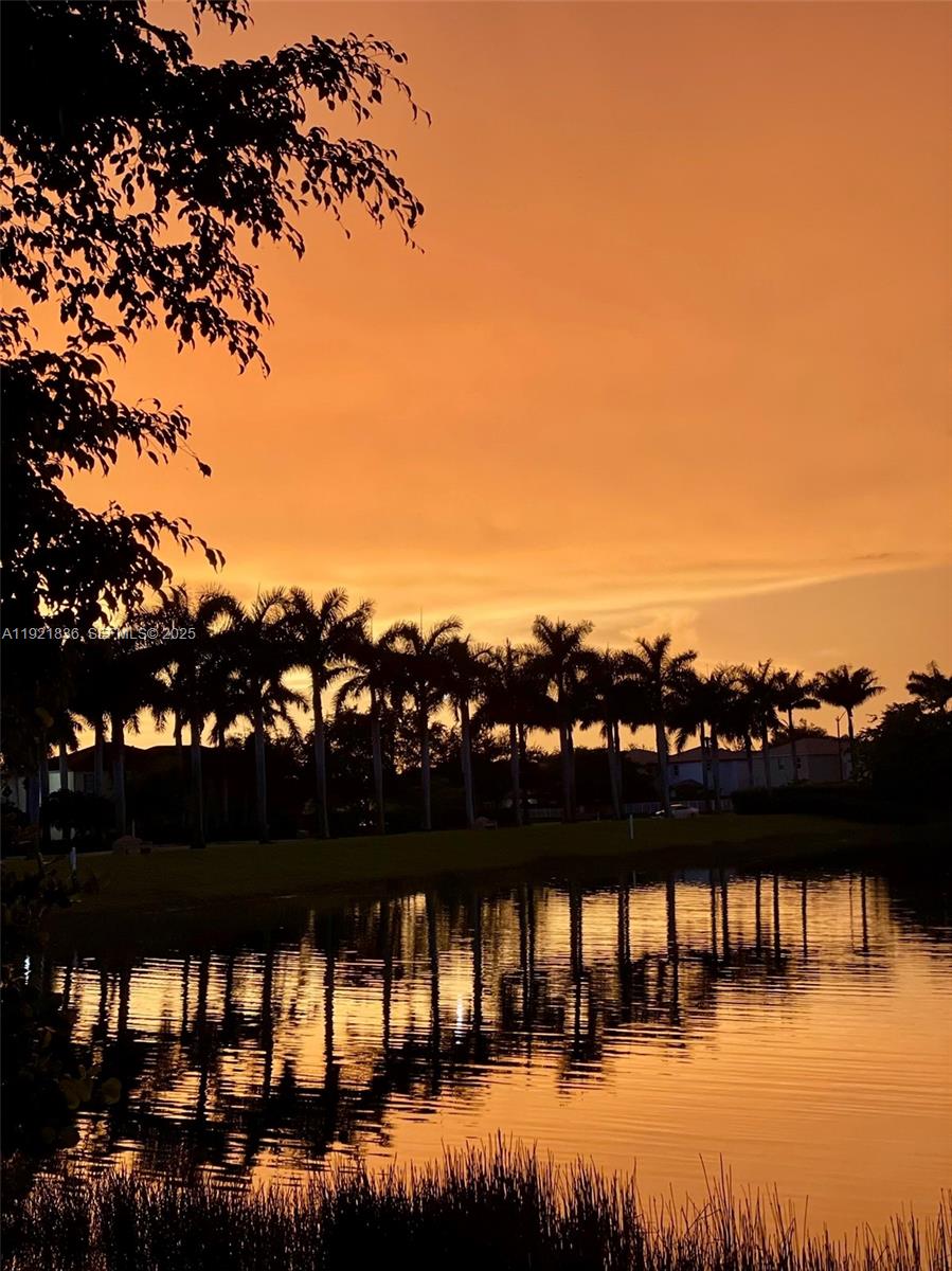 3121 Southeast 2nd Drive Homestead, FL 33033 - Photo 5 of 43 a view of ocean