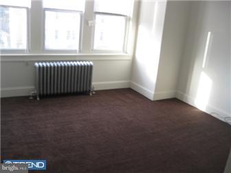 4065 West Ford Road Philadelphia, PA 19131 - Photo 7 of 12 Bedroom - Main