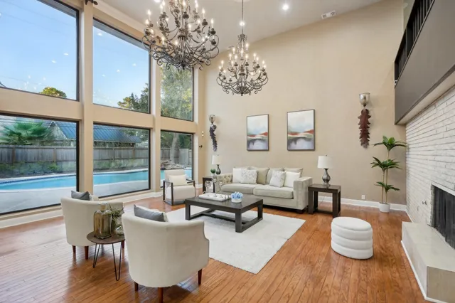 $769,000 | 5914 Bermuda Dunes Drive, Houston, TX 77069