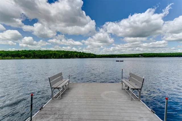 a view of a terrace with sky view