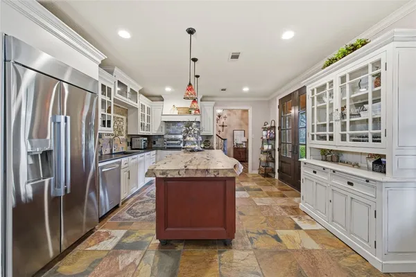 $1,250,000 | 1395 Ford Avenue, Dayton, TX 77535