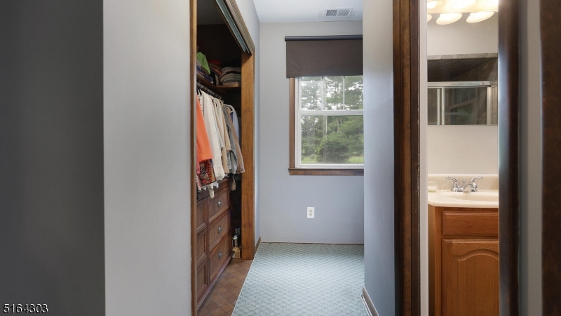 1496 Washington Valley Road Bridgewater, NJ 08807 - Photo 18 of 27