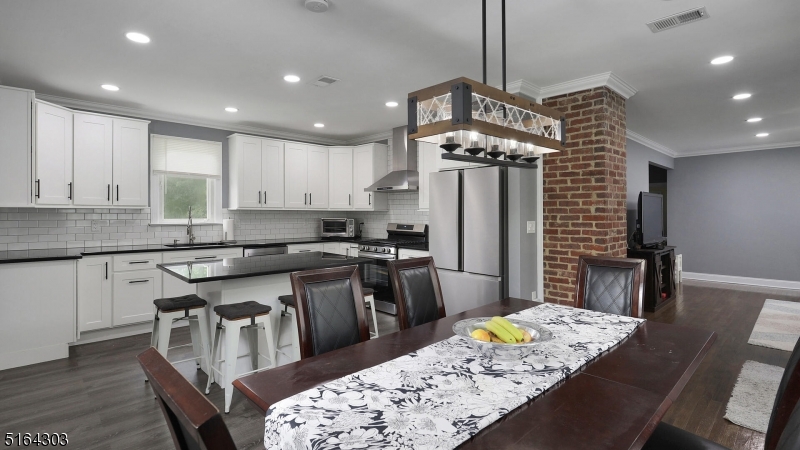 1496 Washington Valley Road Bridgewater, NJ 08807 - Photo 7 of 27