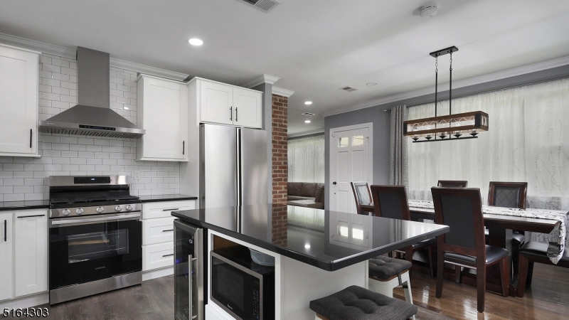 1496 Washington Valley Road Bridgewater, NJ 08807 - Photo 8 of 27