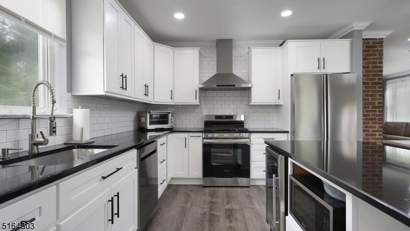 1496 Washington Valley Road Bridgewater, NJ 08807 - Photo 9 of 27