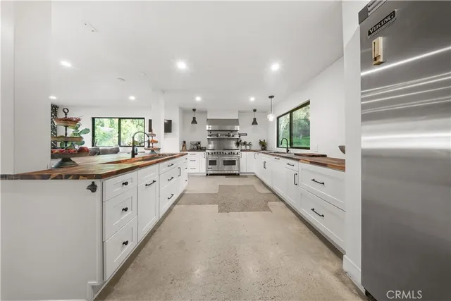 $2,999,000 | 7241 East Lewis Avenue, Orange, CA 92869