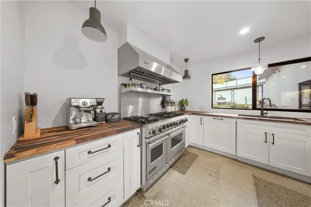 $2,999,000 | 7241 East Lewis Avenue, Orange, CA 92869