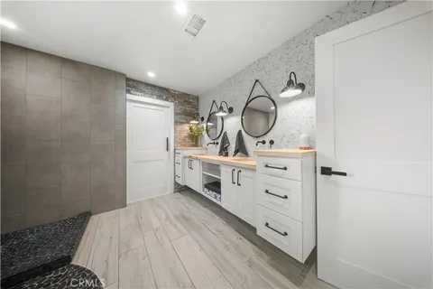 $2,999,000 | 7241 East Lewis Avenue, Orange, CA 92869