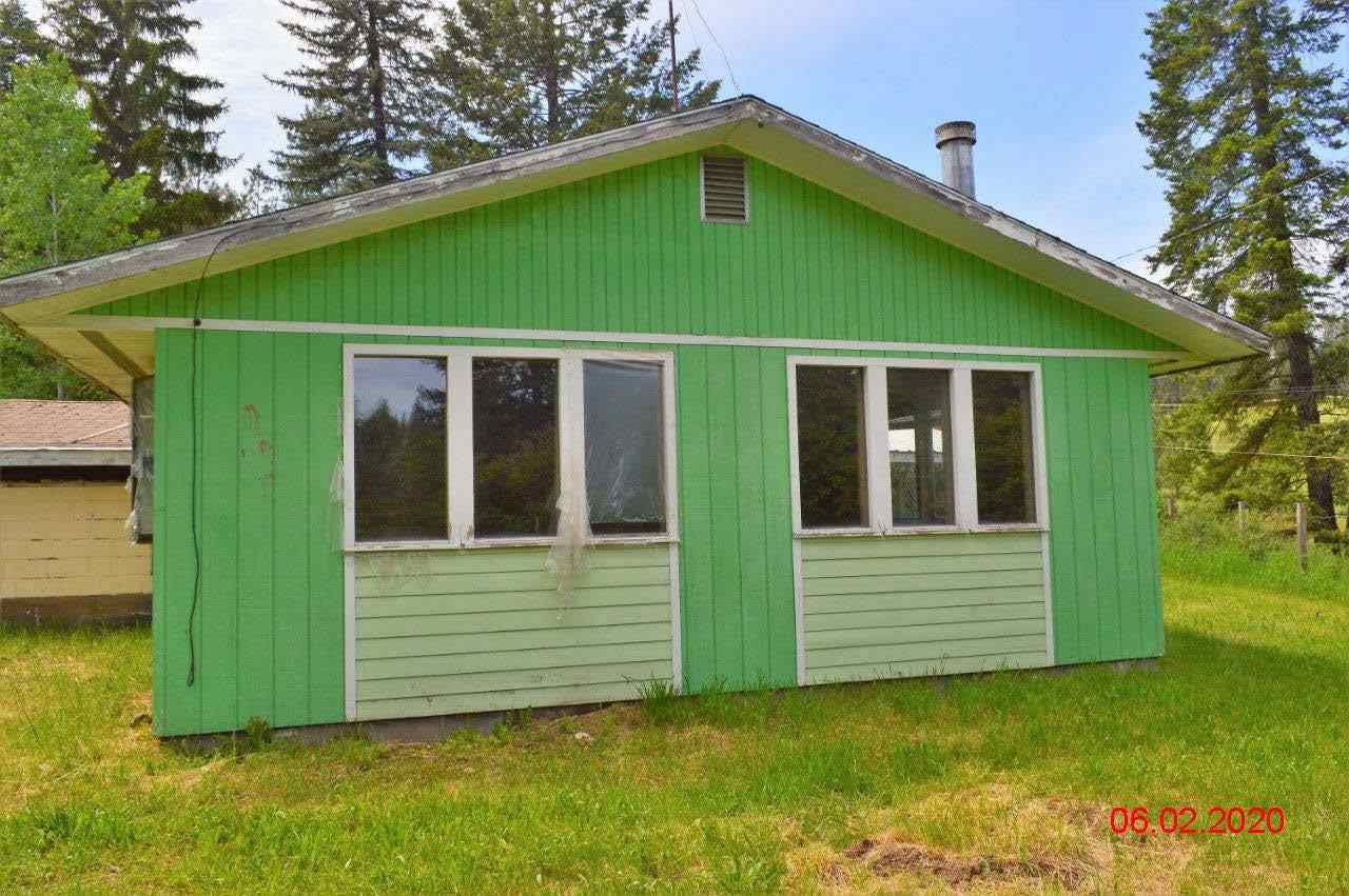 21219 North Madison Road Mead, WA 99021 - Photo 2 of 20