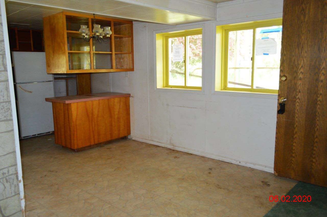 21219 North Madison Road Mead, WA 99021 - Photo 6 of 20