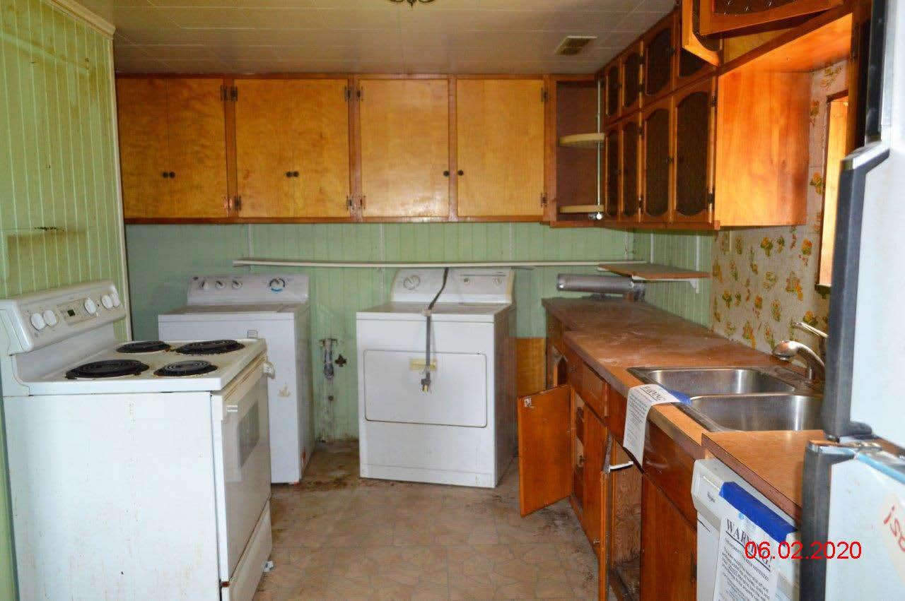 21219 North Madison Road Mead, WA 99021 - Photo 8 of 20