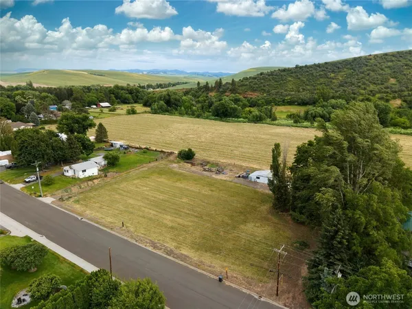 $99,000 | -nka West 7th Street, Waitsburg, WA 99361