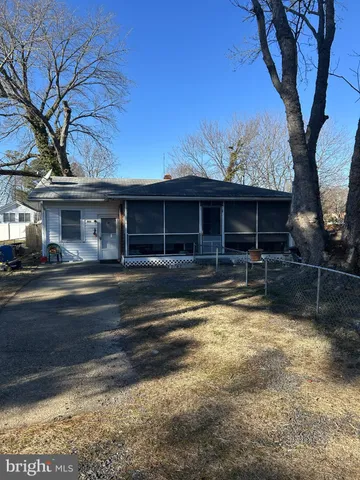 $169,000 | 303 1st Street, Colonial Beach, VA 22443